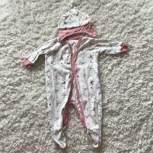 Under the Nile onesie and hat.  Size 3-6 months.